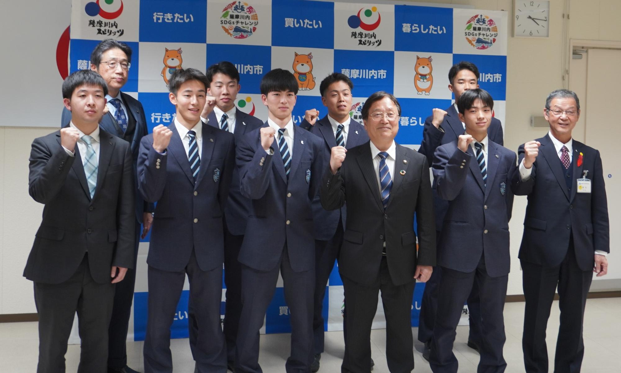 れいめい高等学校男子バスケットボール部の皆さん