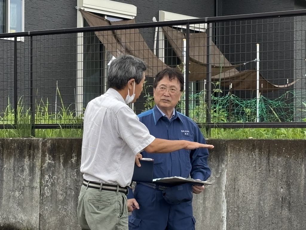 現地視察の様子2