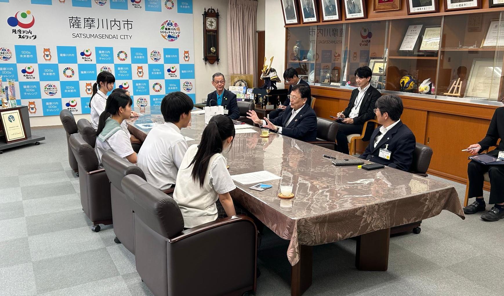 市長表敬