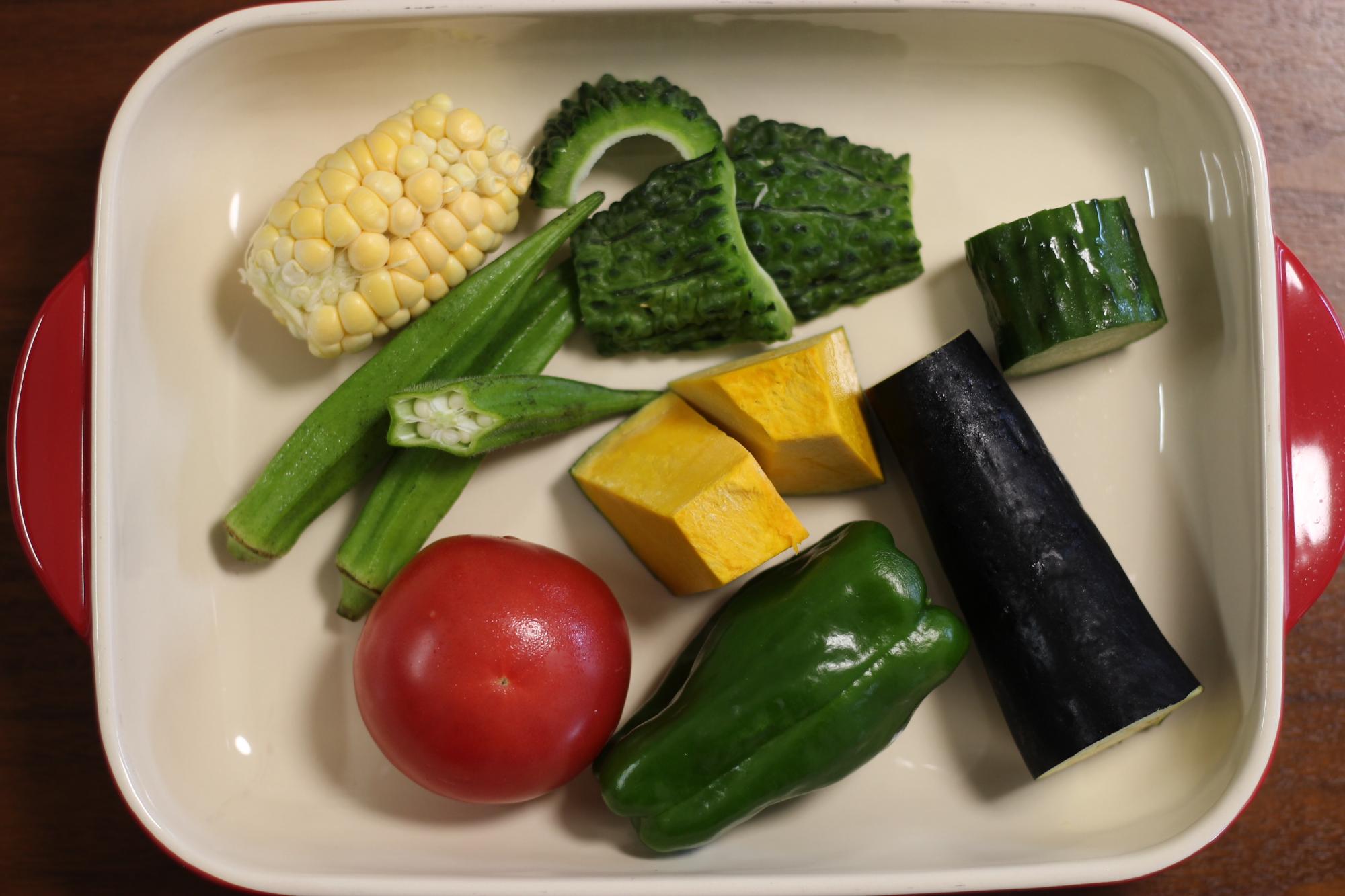 夏の野菜350グラムの写真