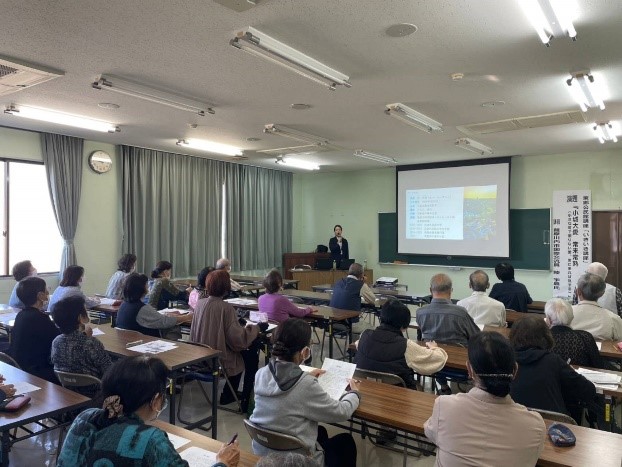 東郷公民館での講演