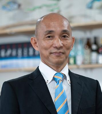 藤枝繁氏
