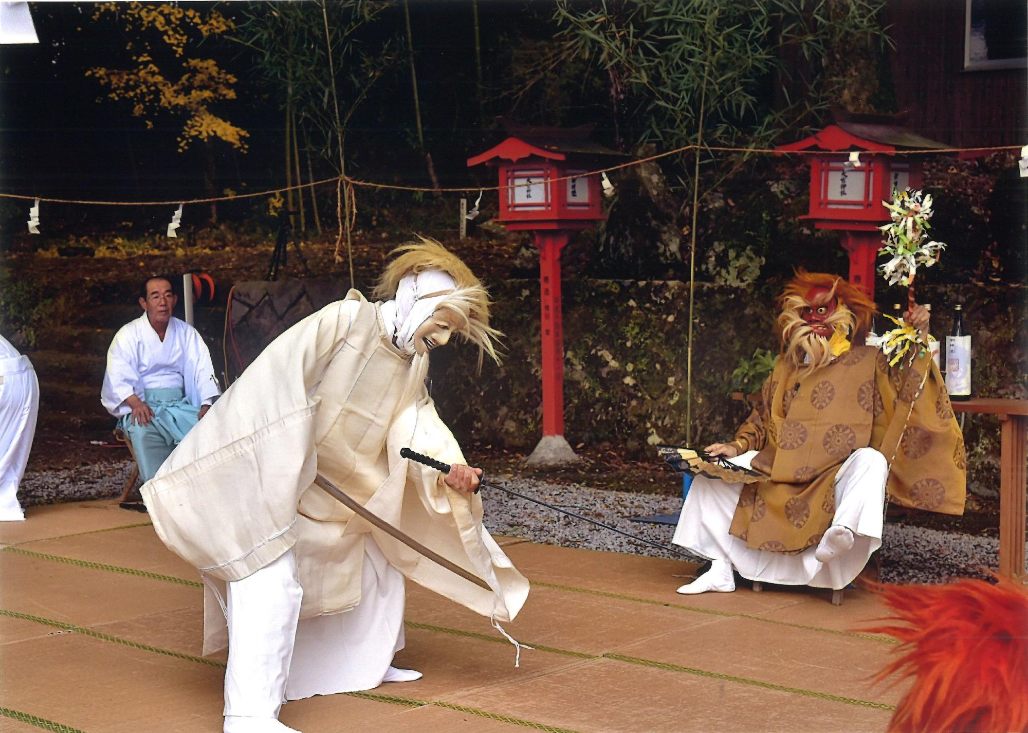 入来神舞の様子