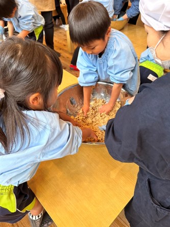 せんだい幼稚園食品ロスをなくすの取組の様子