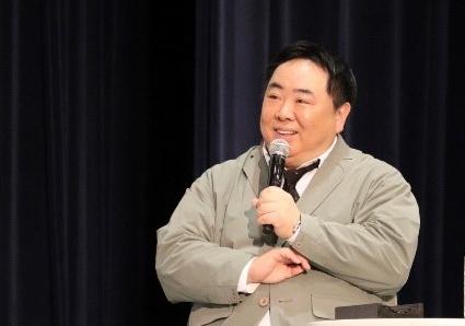 塚地武雄氏