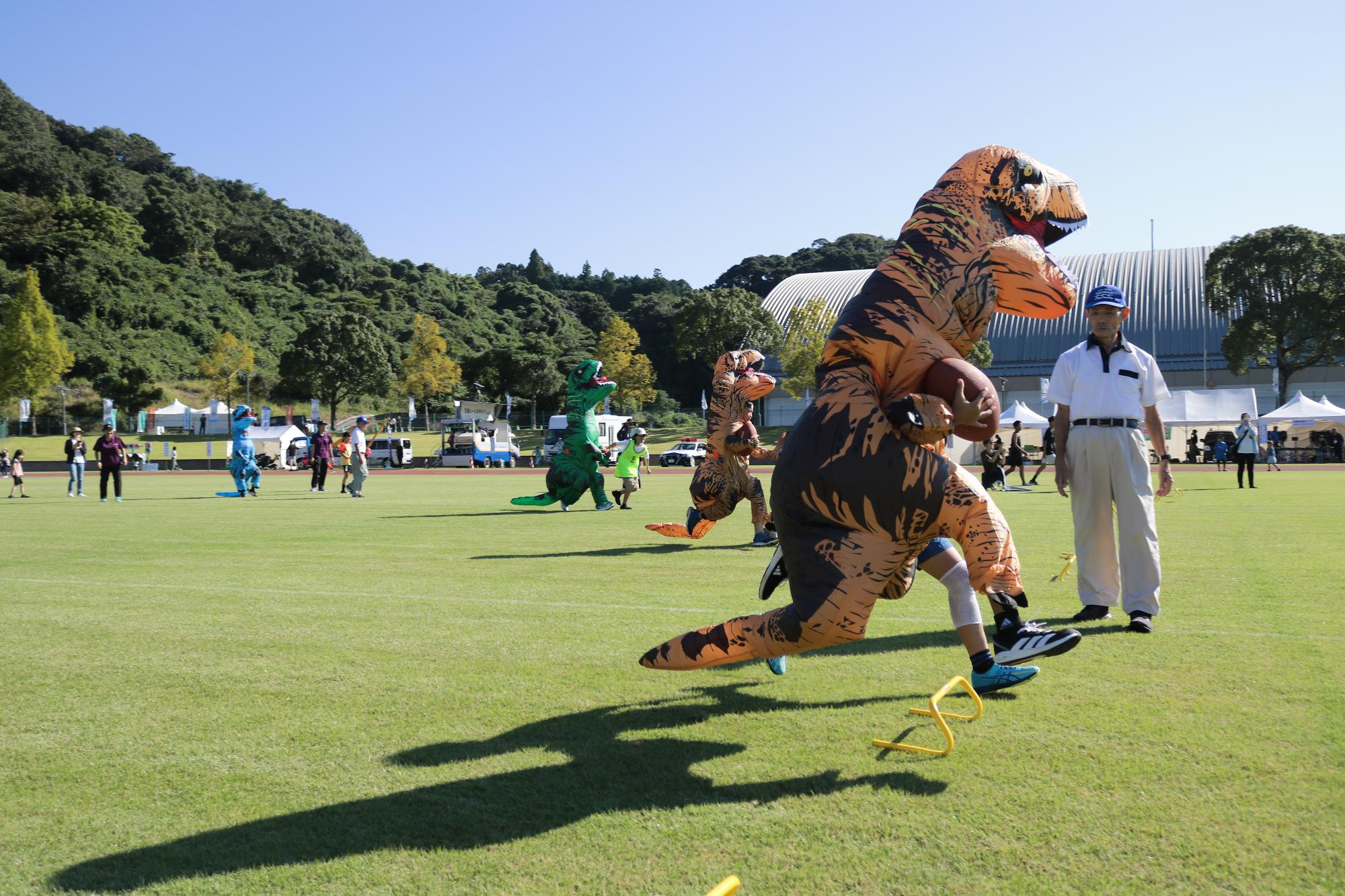 恐竜レースの様子