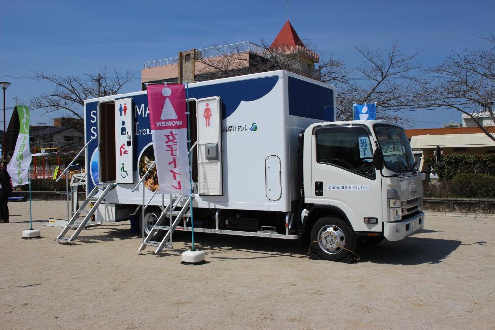 トイレカー写真