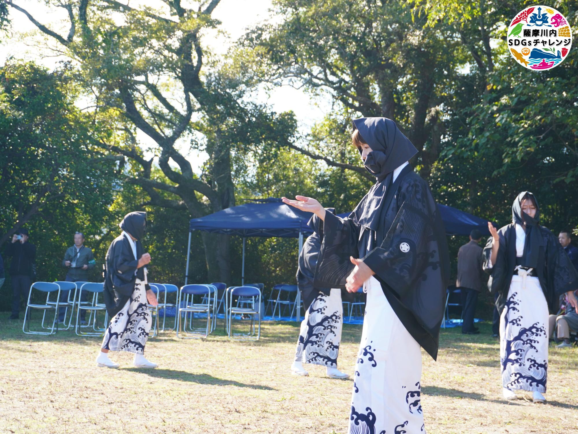 あの世とこの世をつなぐ