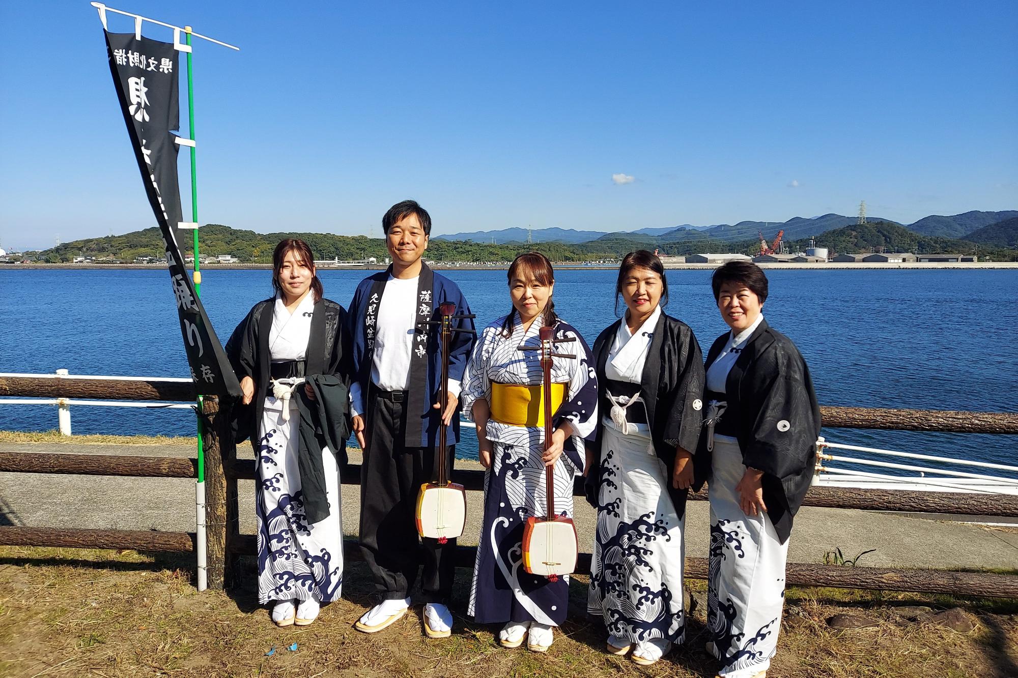 久見崎盆踊り 想夫恋の様子