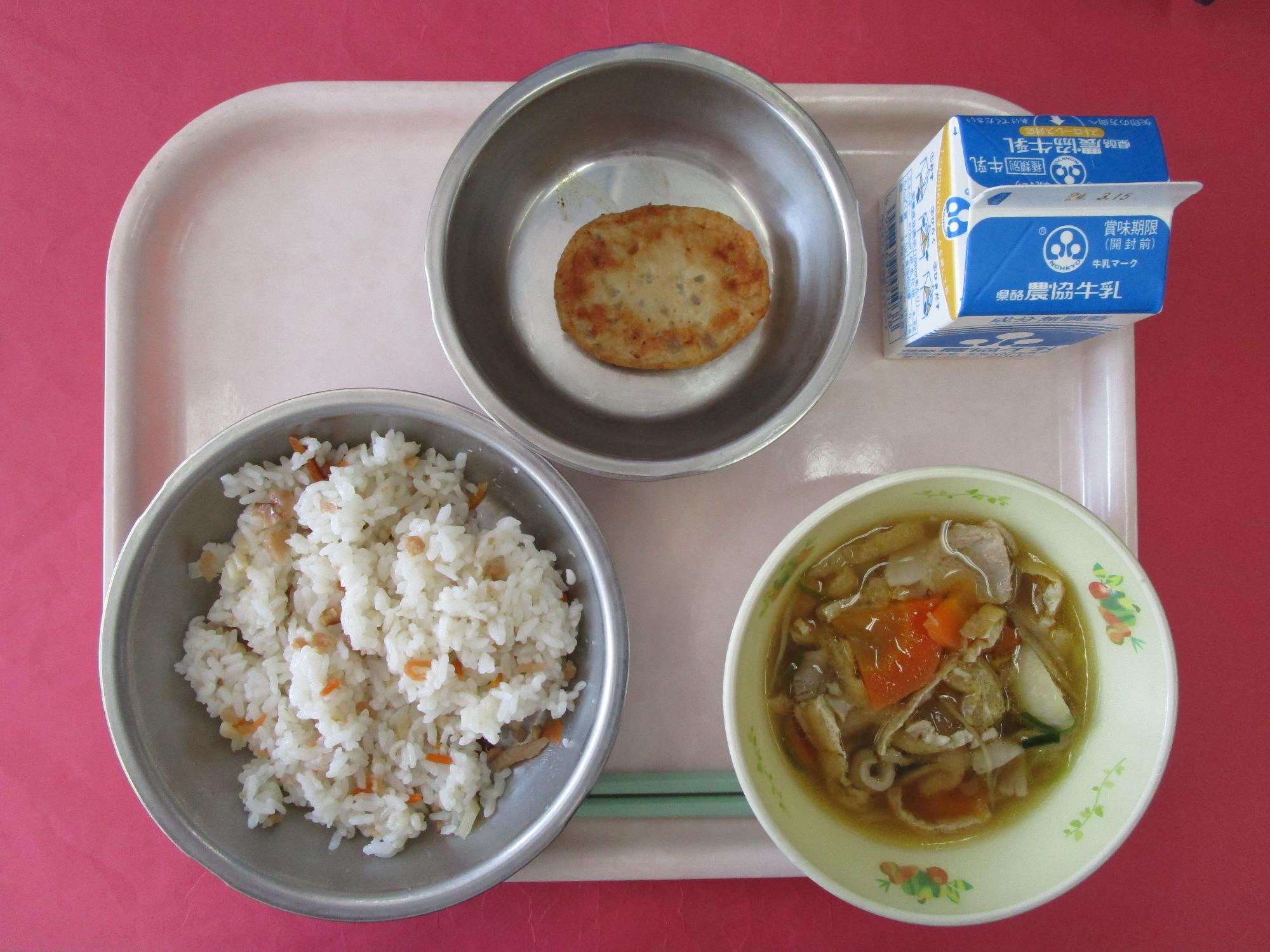 令和6年3月8日の給食画像A