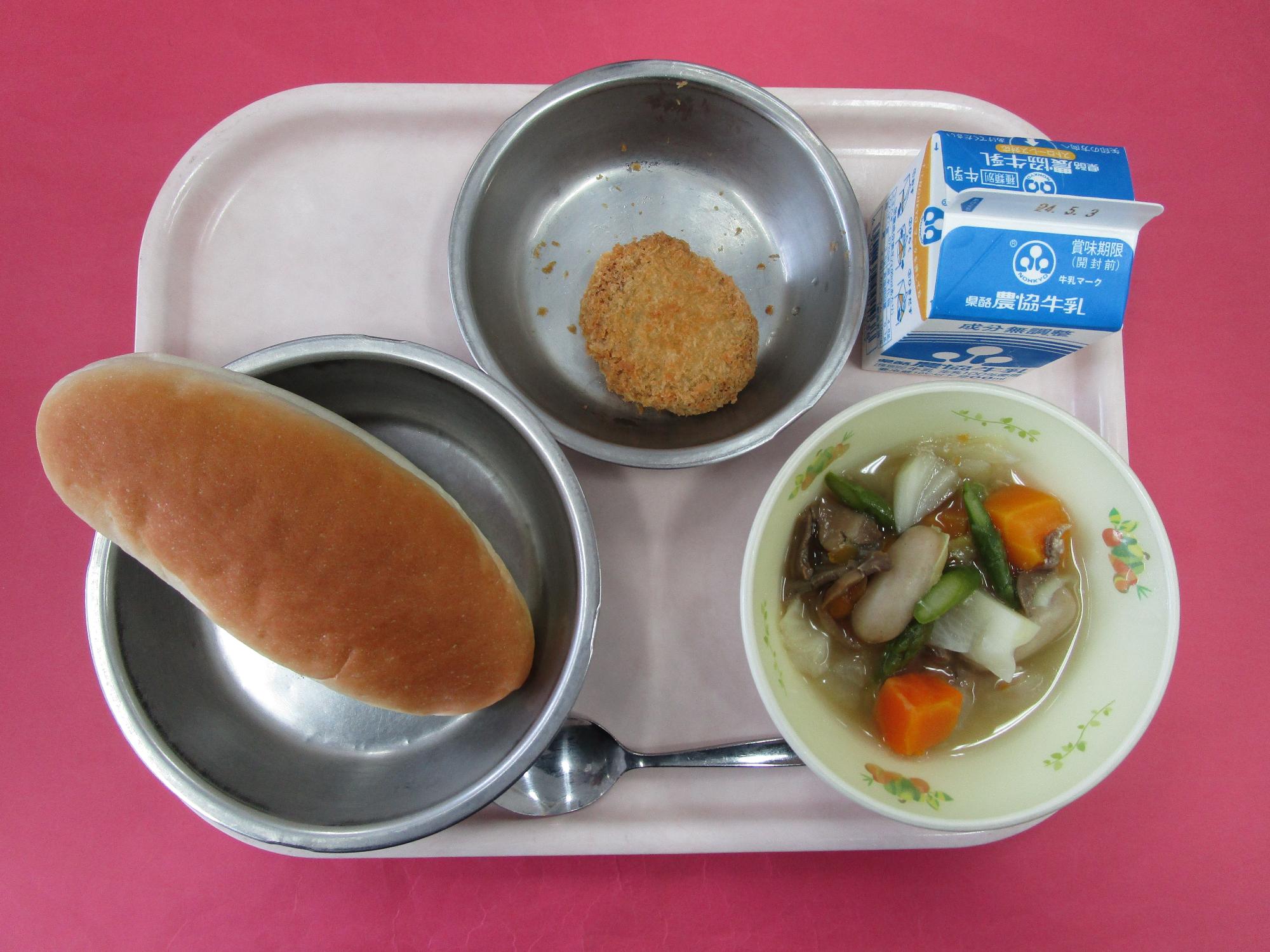 令和6年4月26日の給食画像A