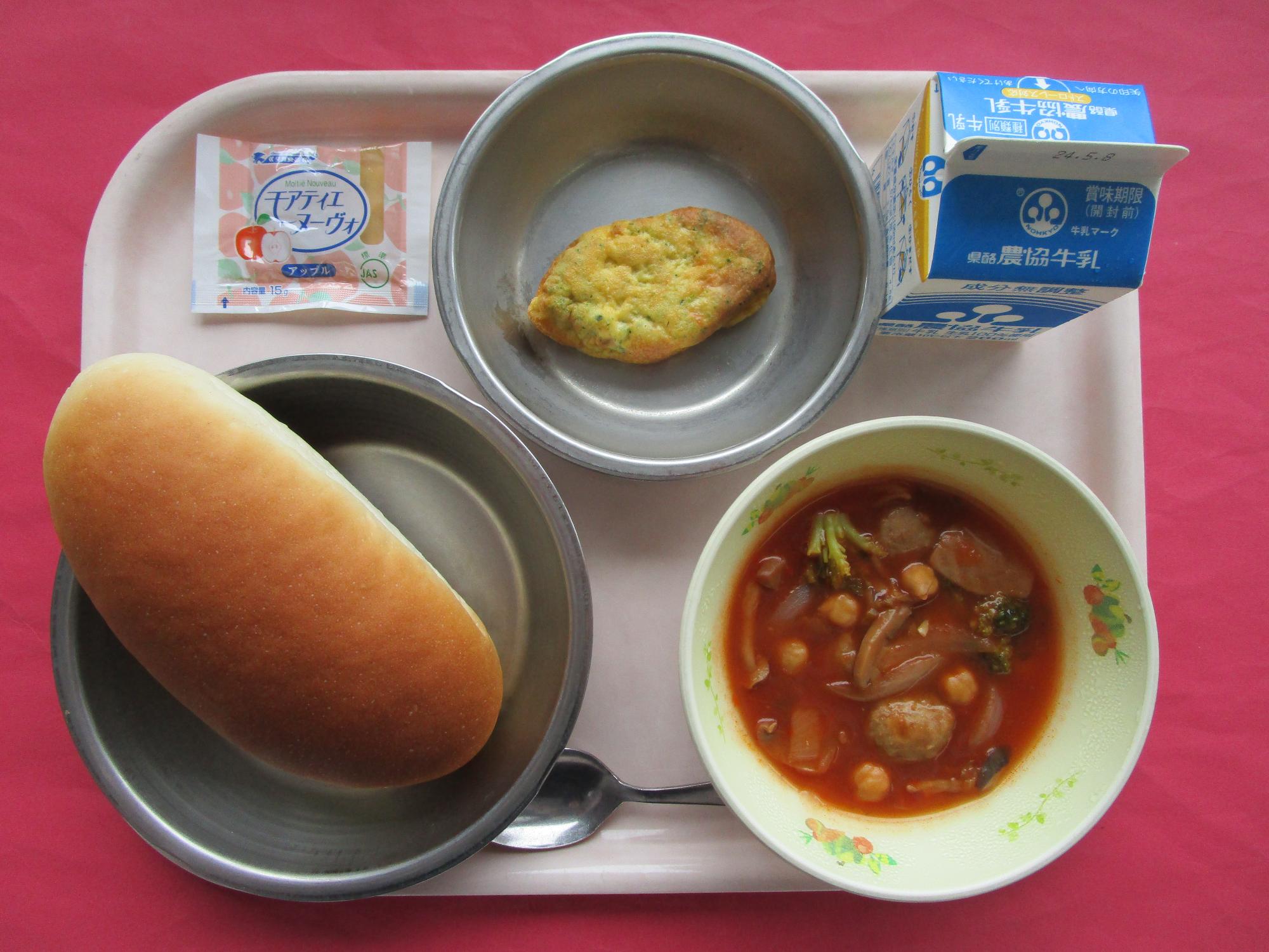 令和6年5月1日の給食画像A