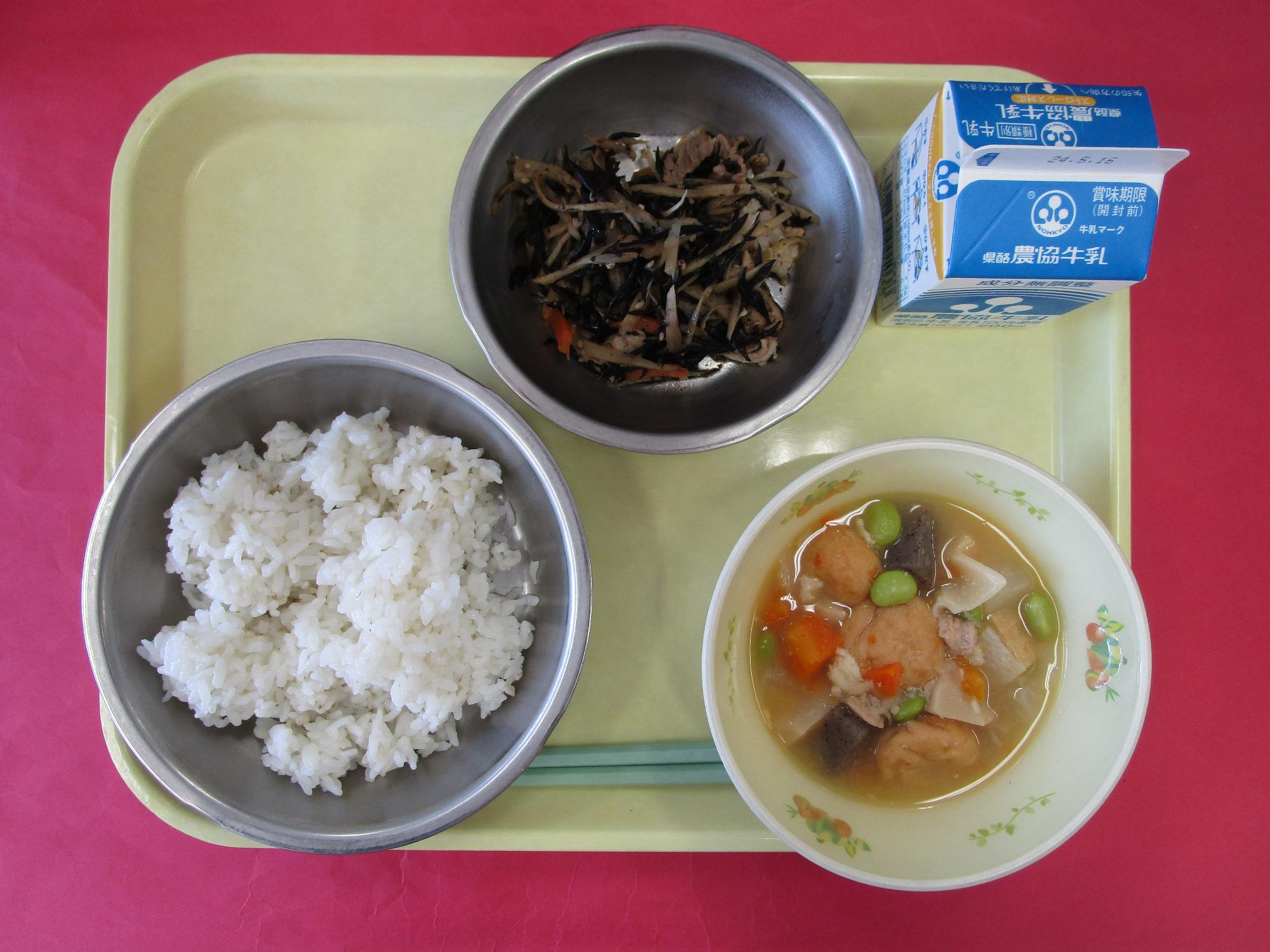 令和6年5月9日の給食画像B