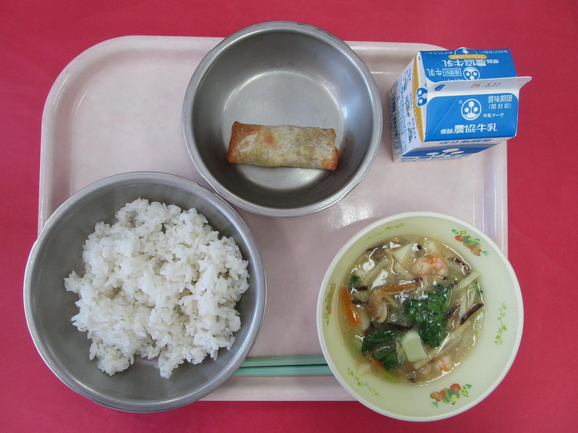 令和6年5月10日の給食画像A