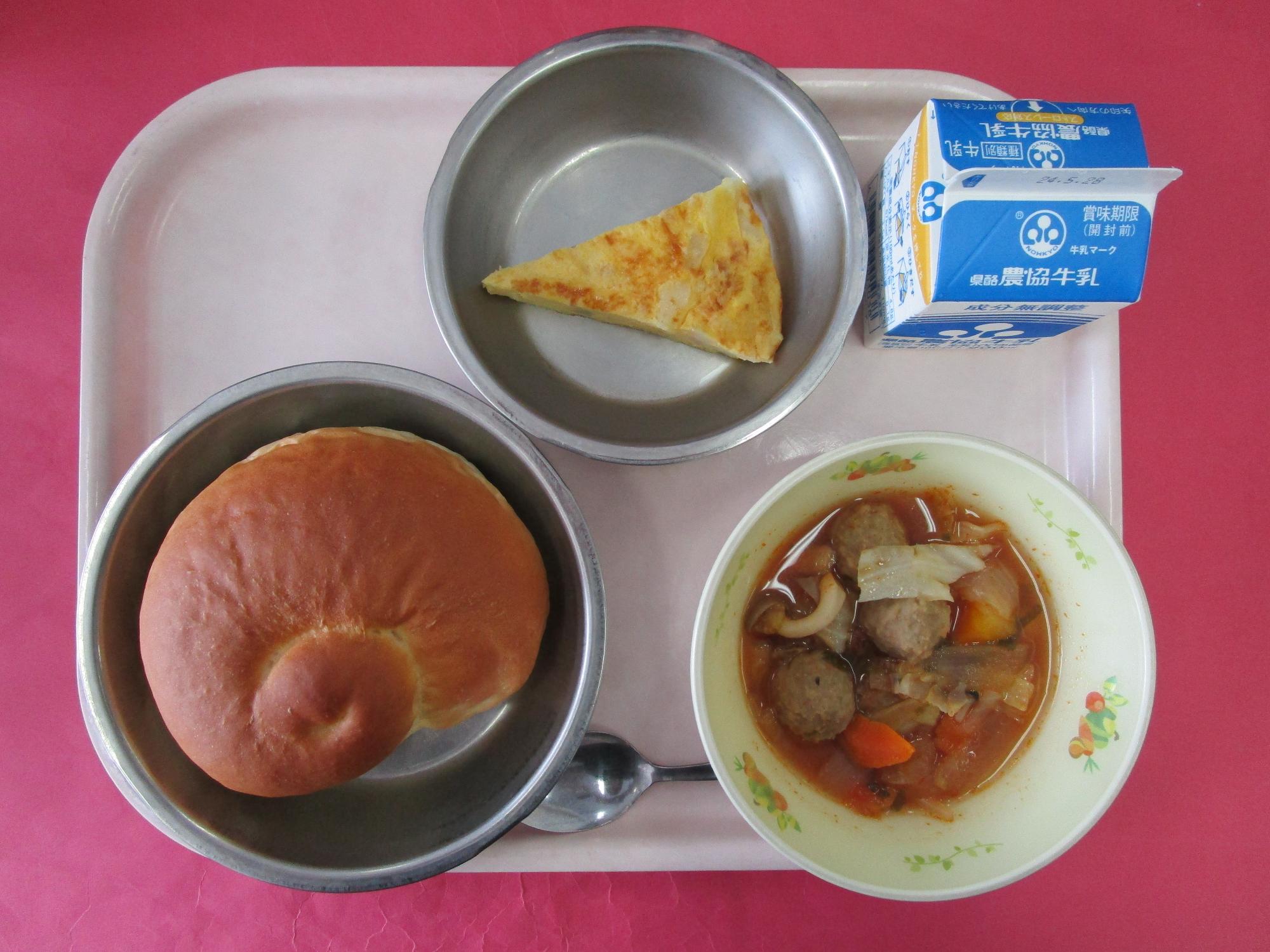 令和6年5月21日の給食画像A