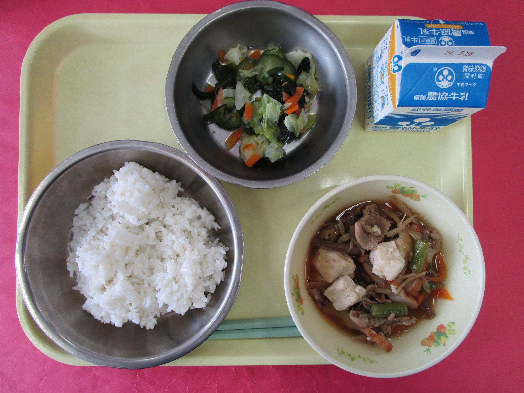 令和6年5月21日の給食画像B