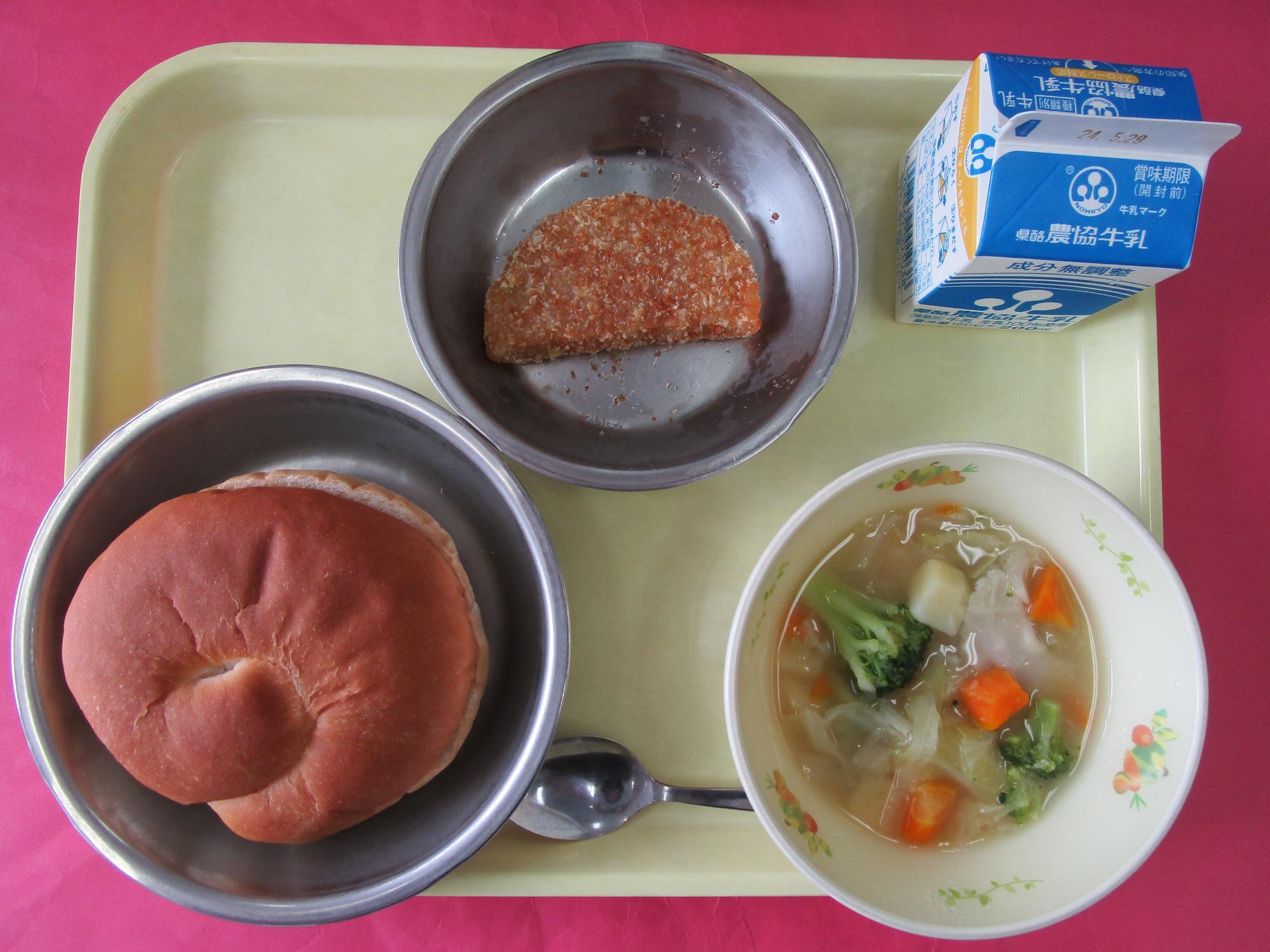 令和6年5月22日の給食画像B