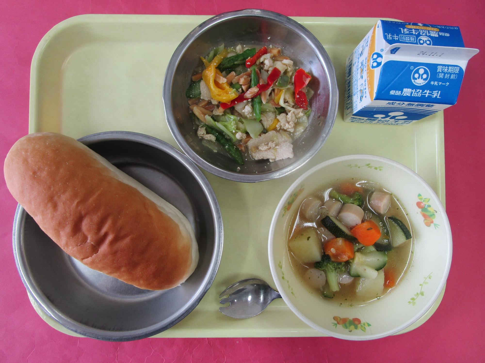令和6年10月25日の給食画像B