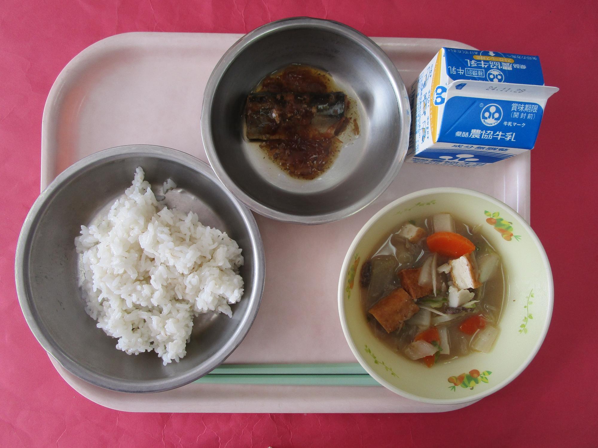 令和6年11月21日の給食画像A