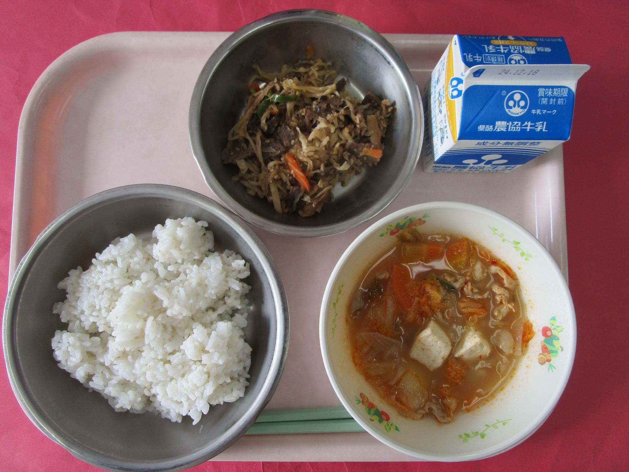 令和6年12月11日の給食画像A