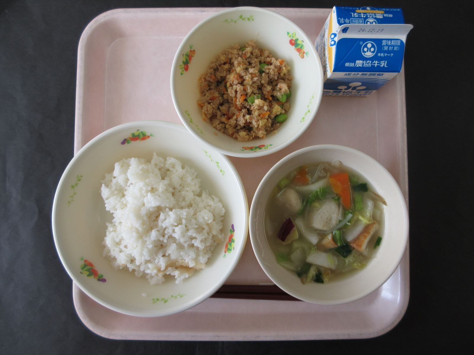 令和6年12月12日木曜日の給食画像
