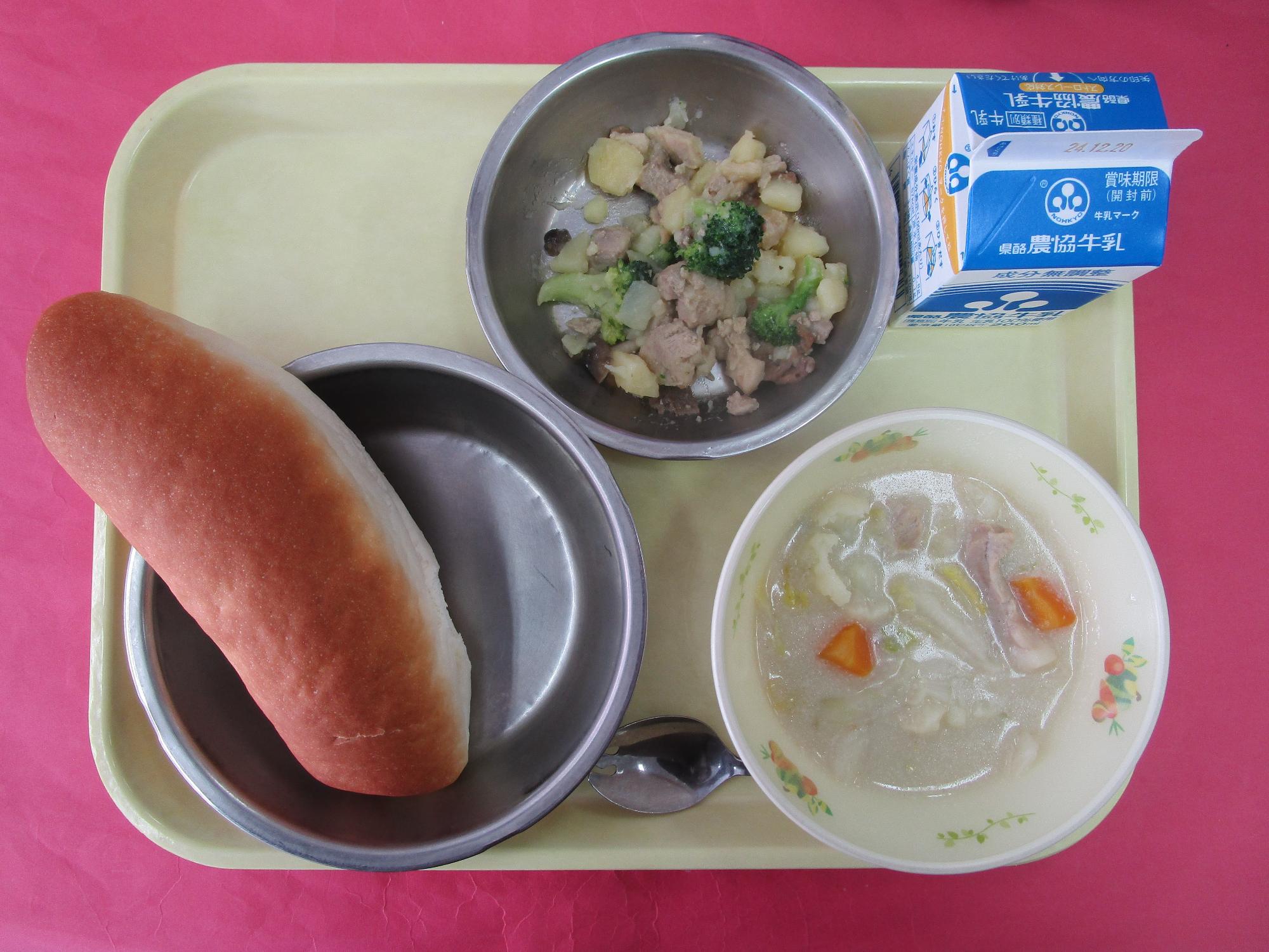 令和6年12月13日の給食画像B