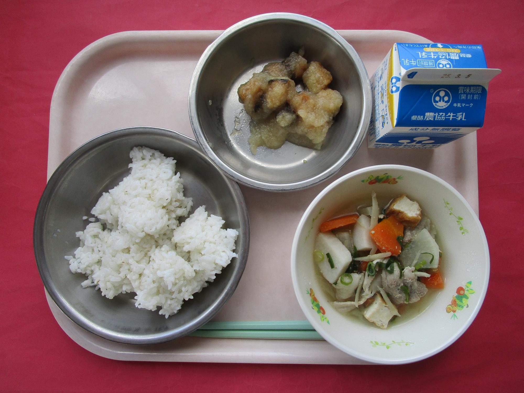 令和7年2月26日の給食画像A