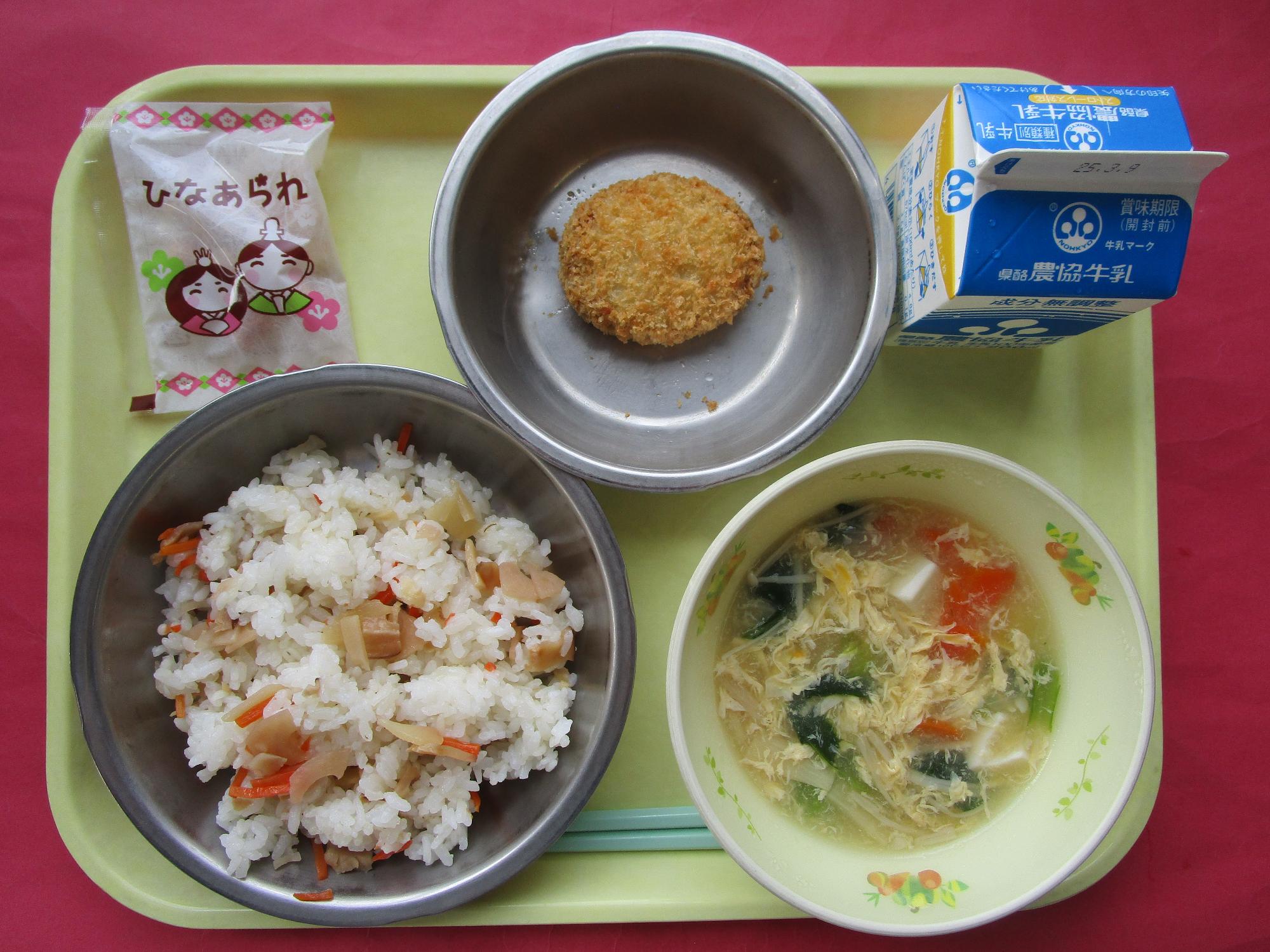令和7年3月3日の給食画像B
