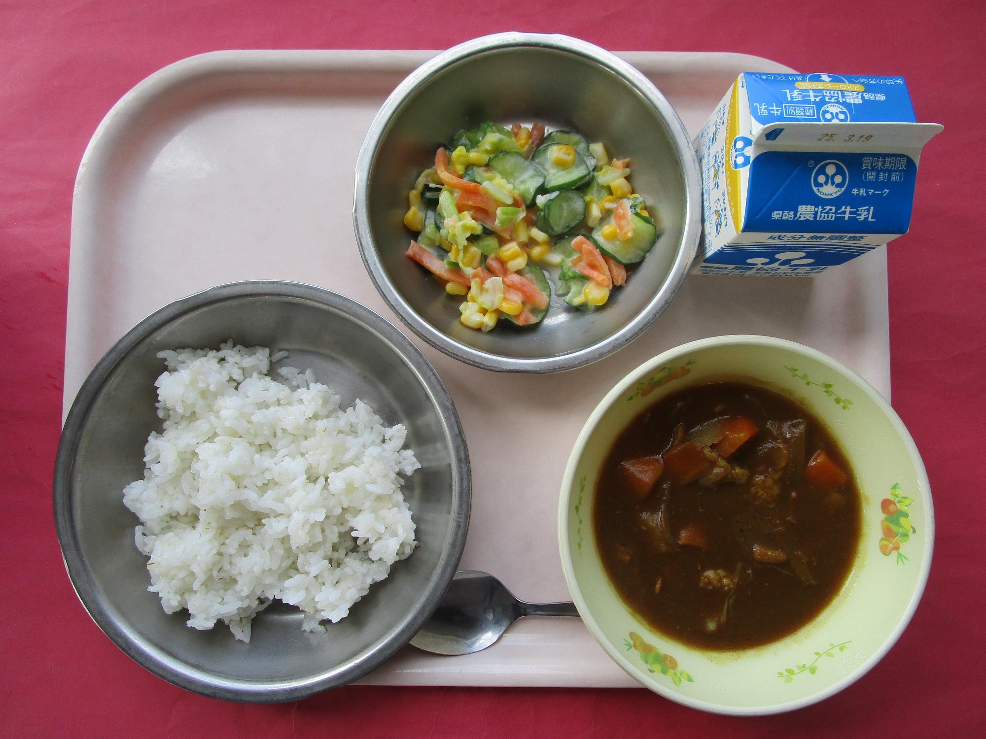 令和7年3月12日の給食画像A