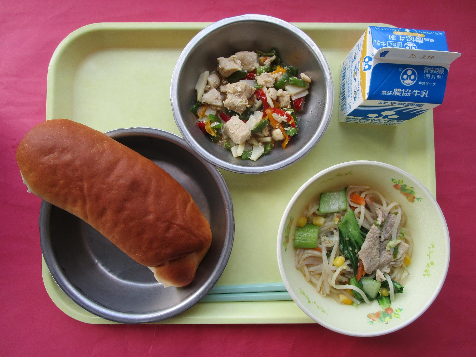 令和7年3月12日の給食画像B