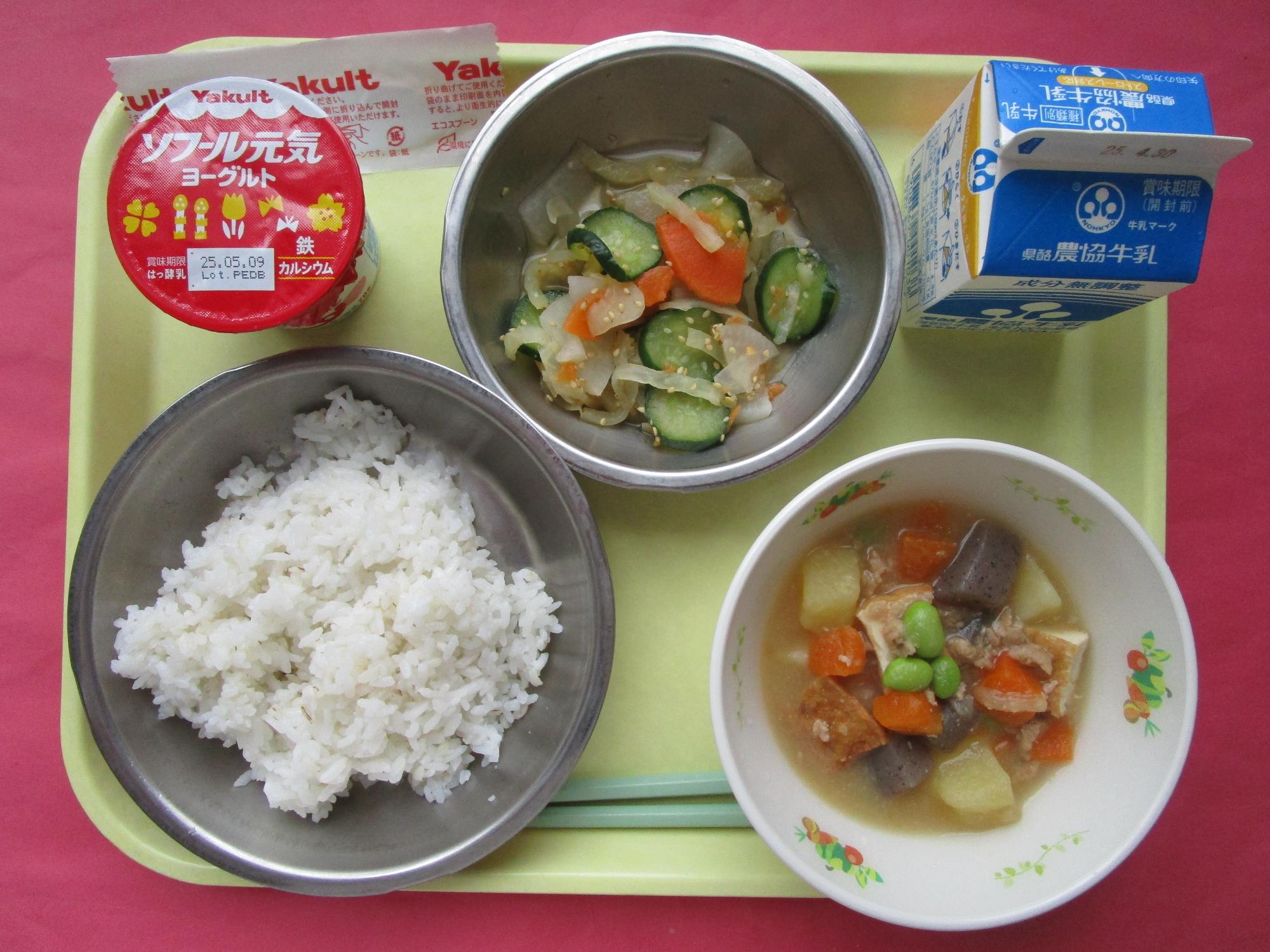 令和7年4月23日の給食画像B