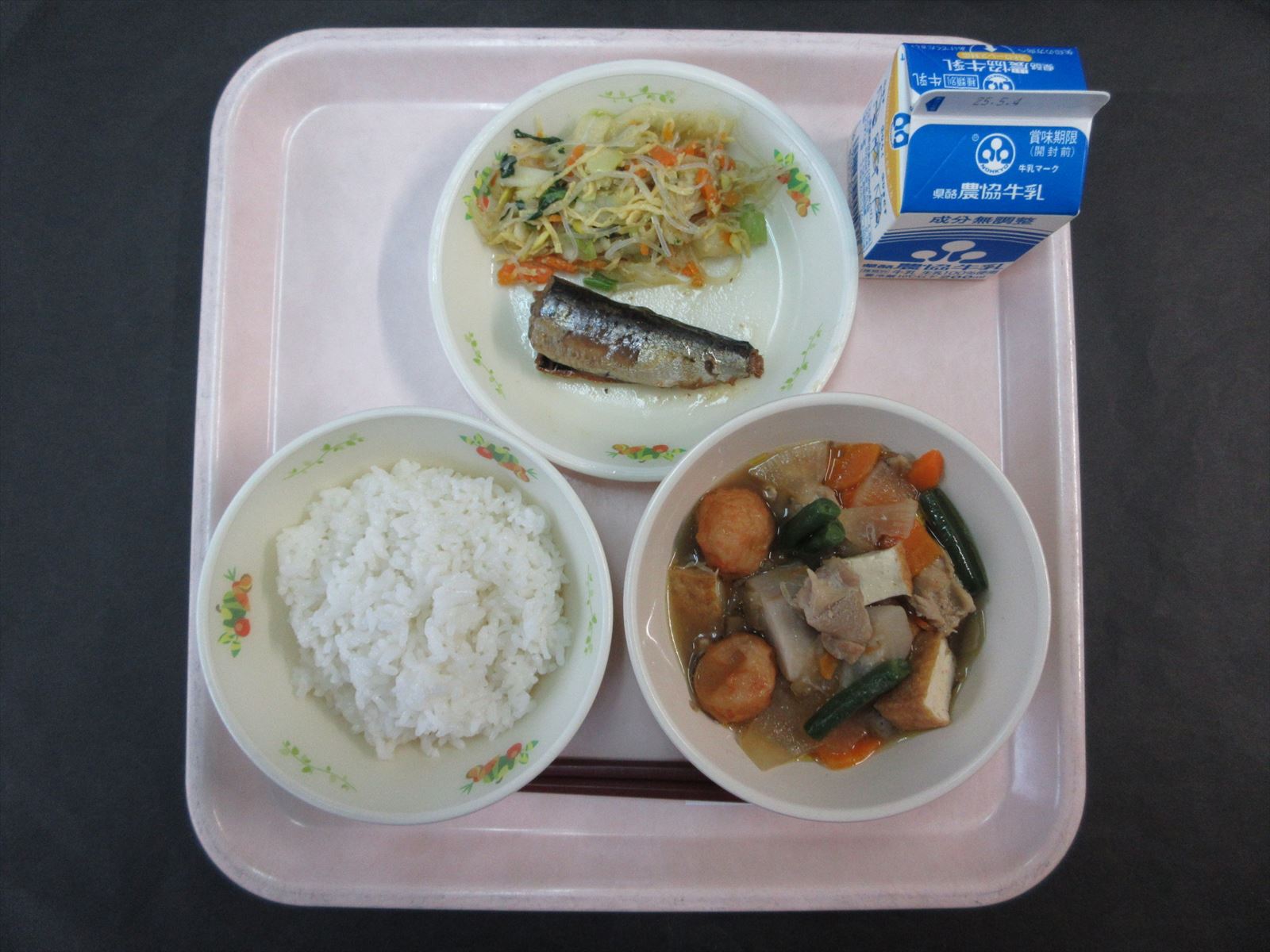 令和7年4月28日月曜日の給食画像