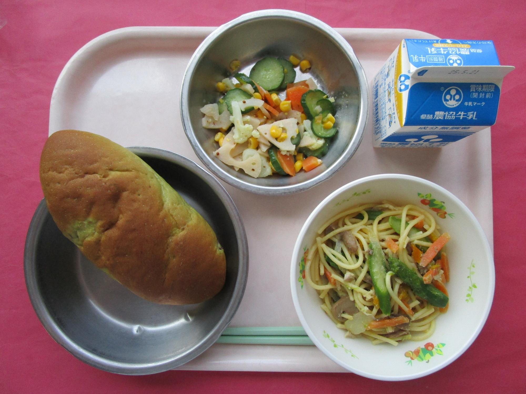 令和7年5月14日の給食画像A