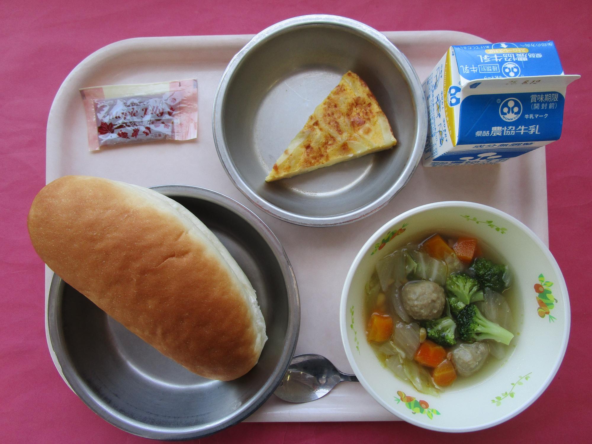 令和7年6月5日の給食画像A