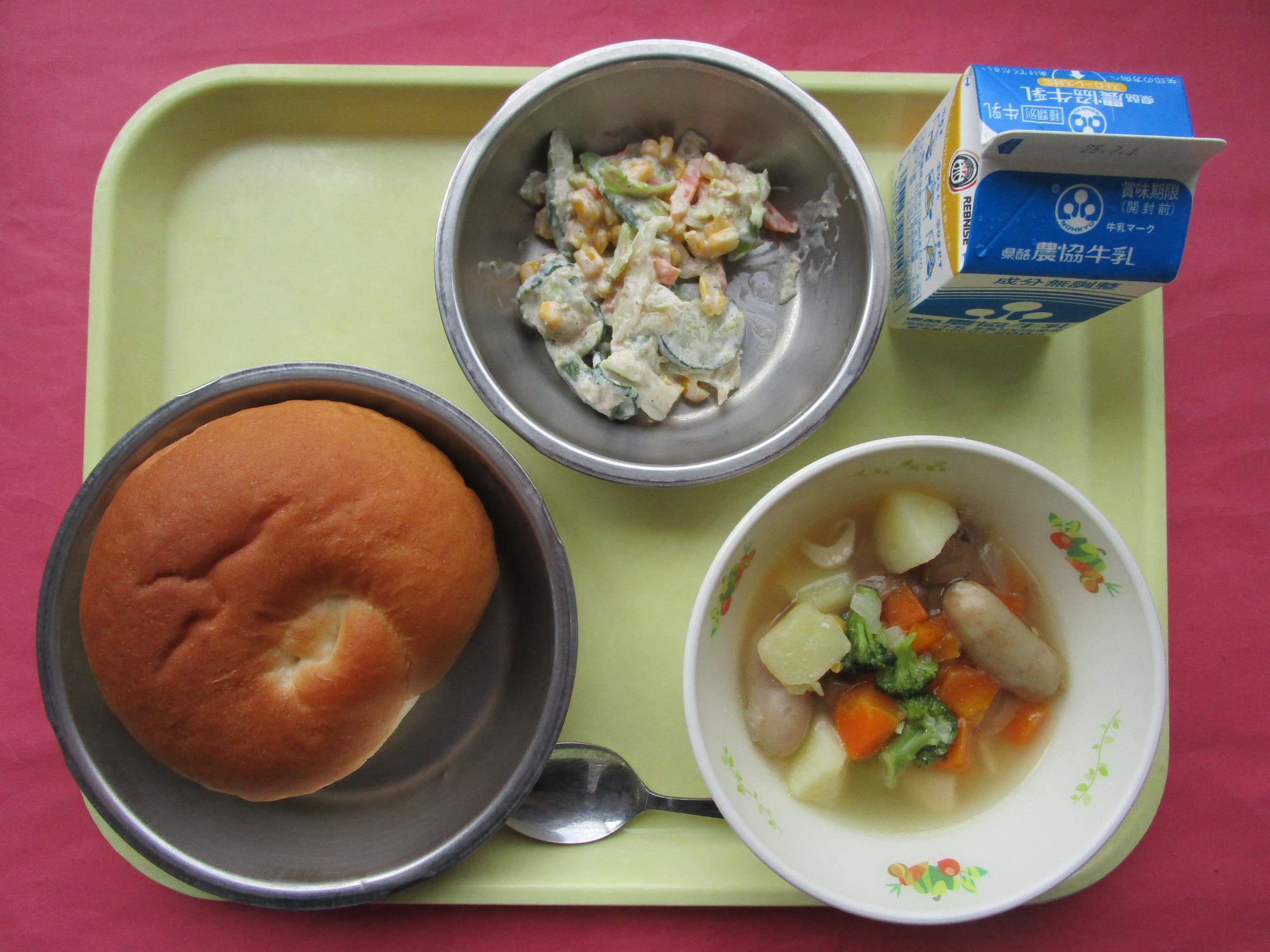 令和7年6月24日の給食画像B