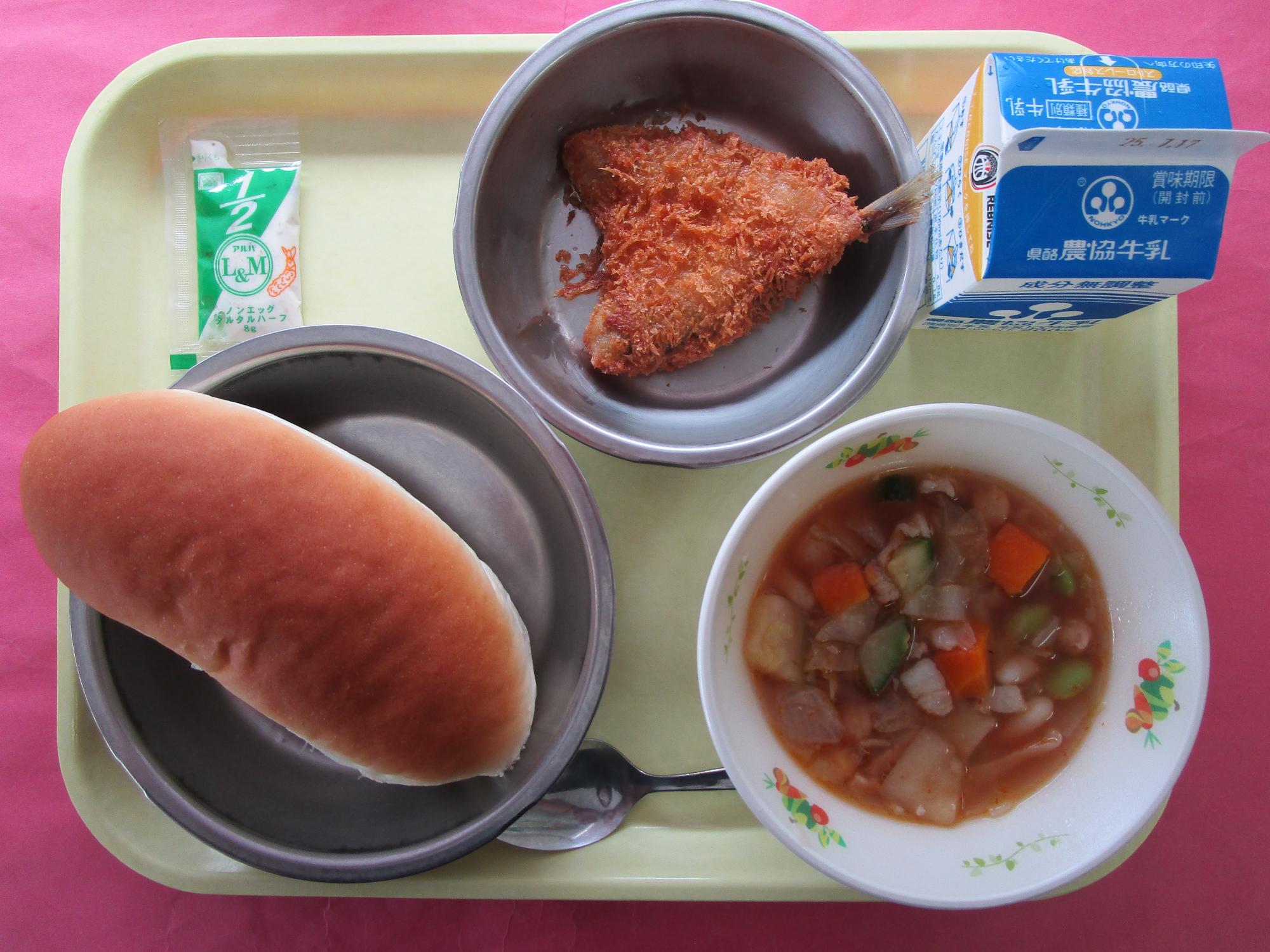 令和7年7月10日の給食画像B