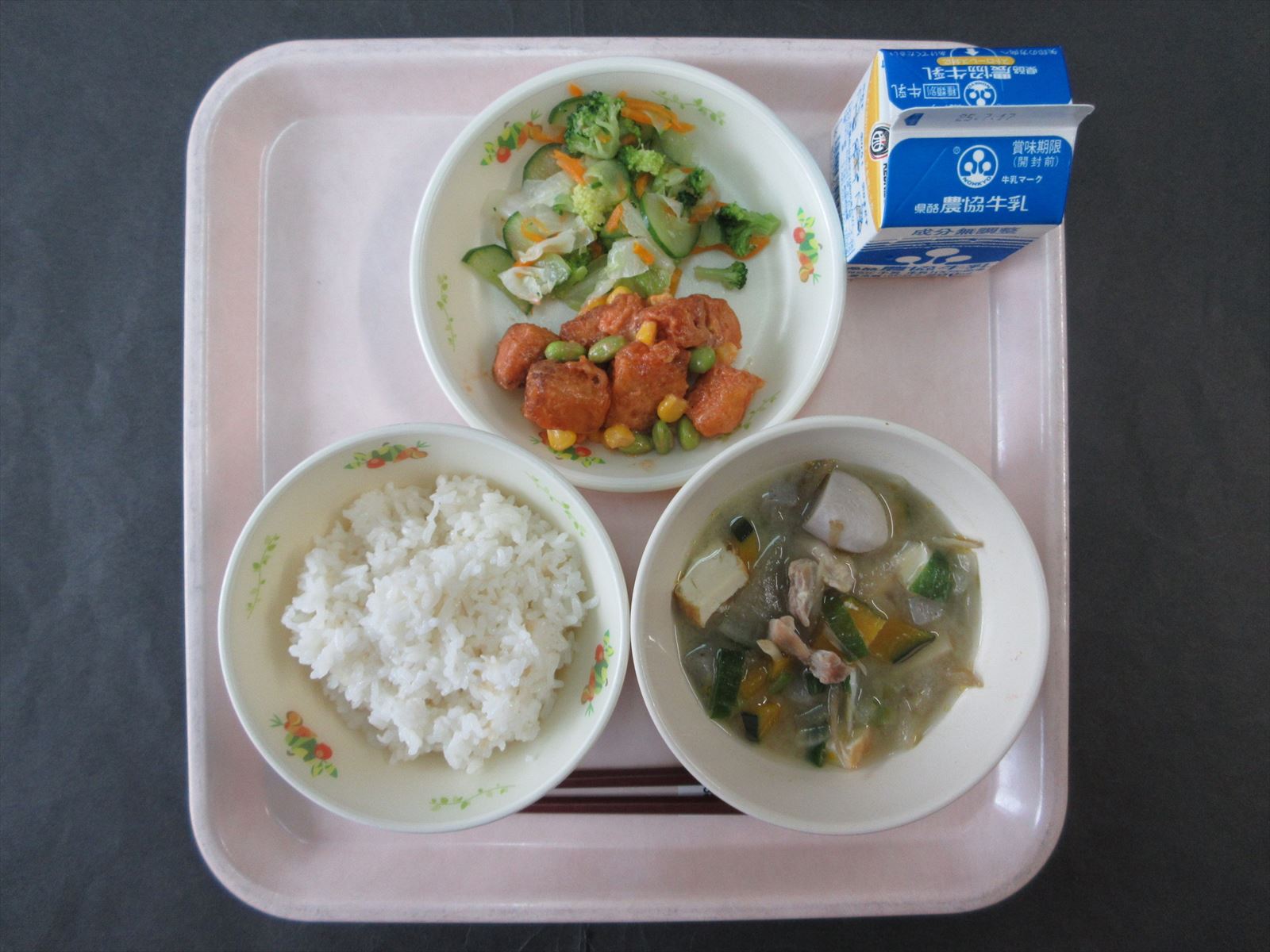 令和7年7月10日木曜日の給食画像