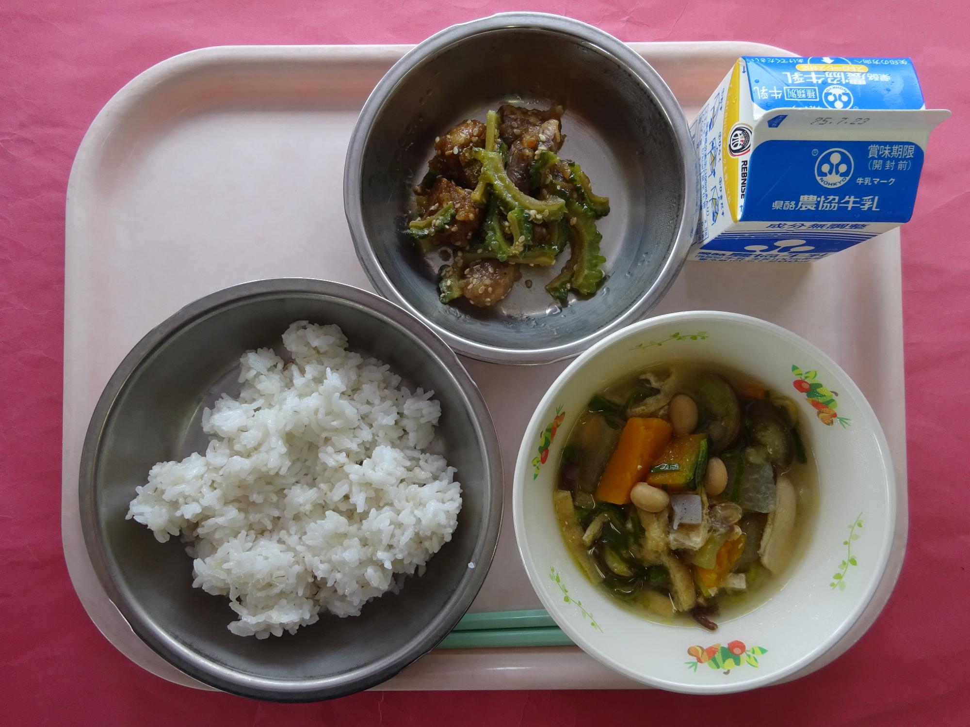令和7年7月16日の給食画像A