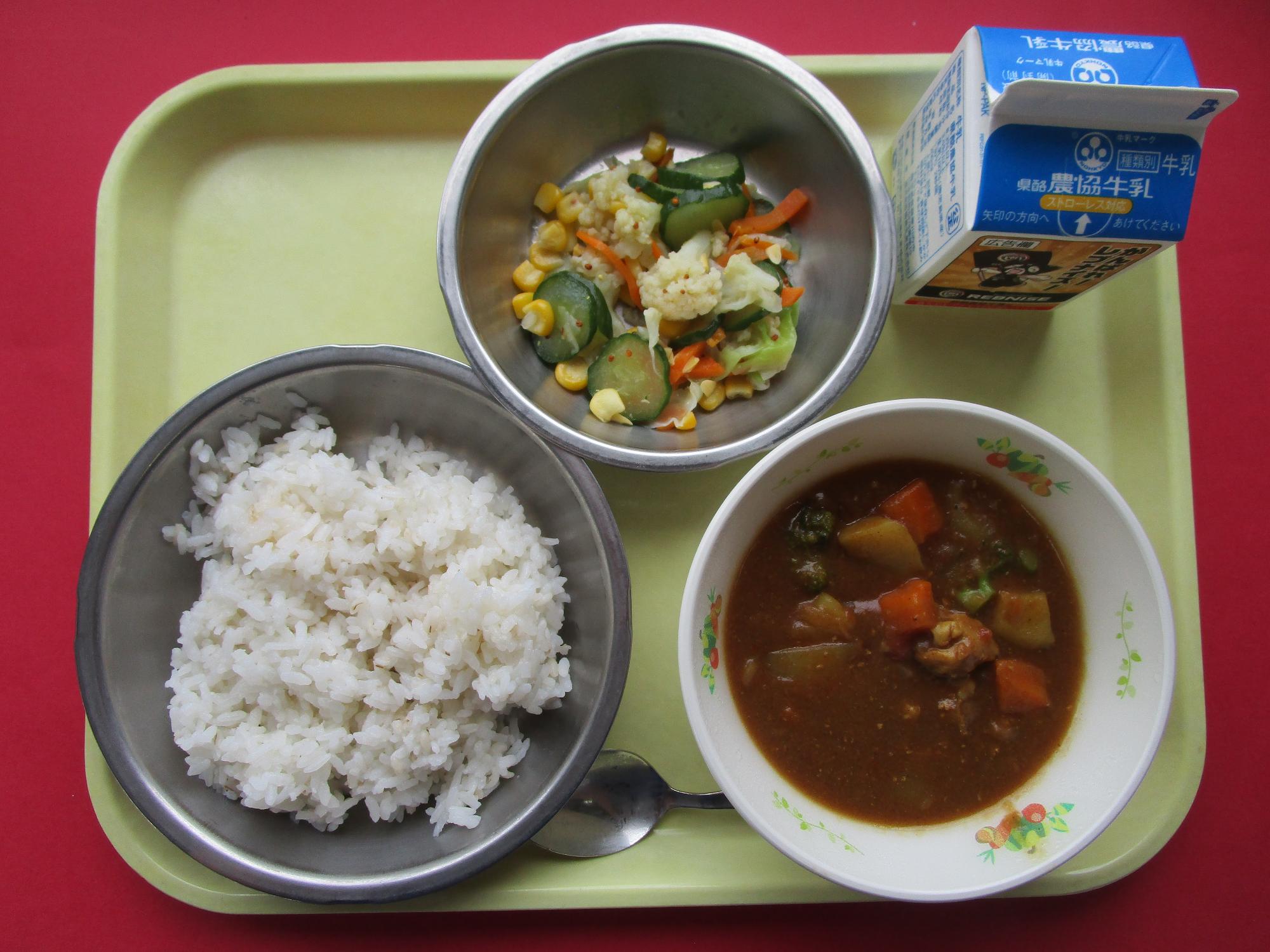 令和7年9月18日の給食画像B