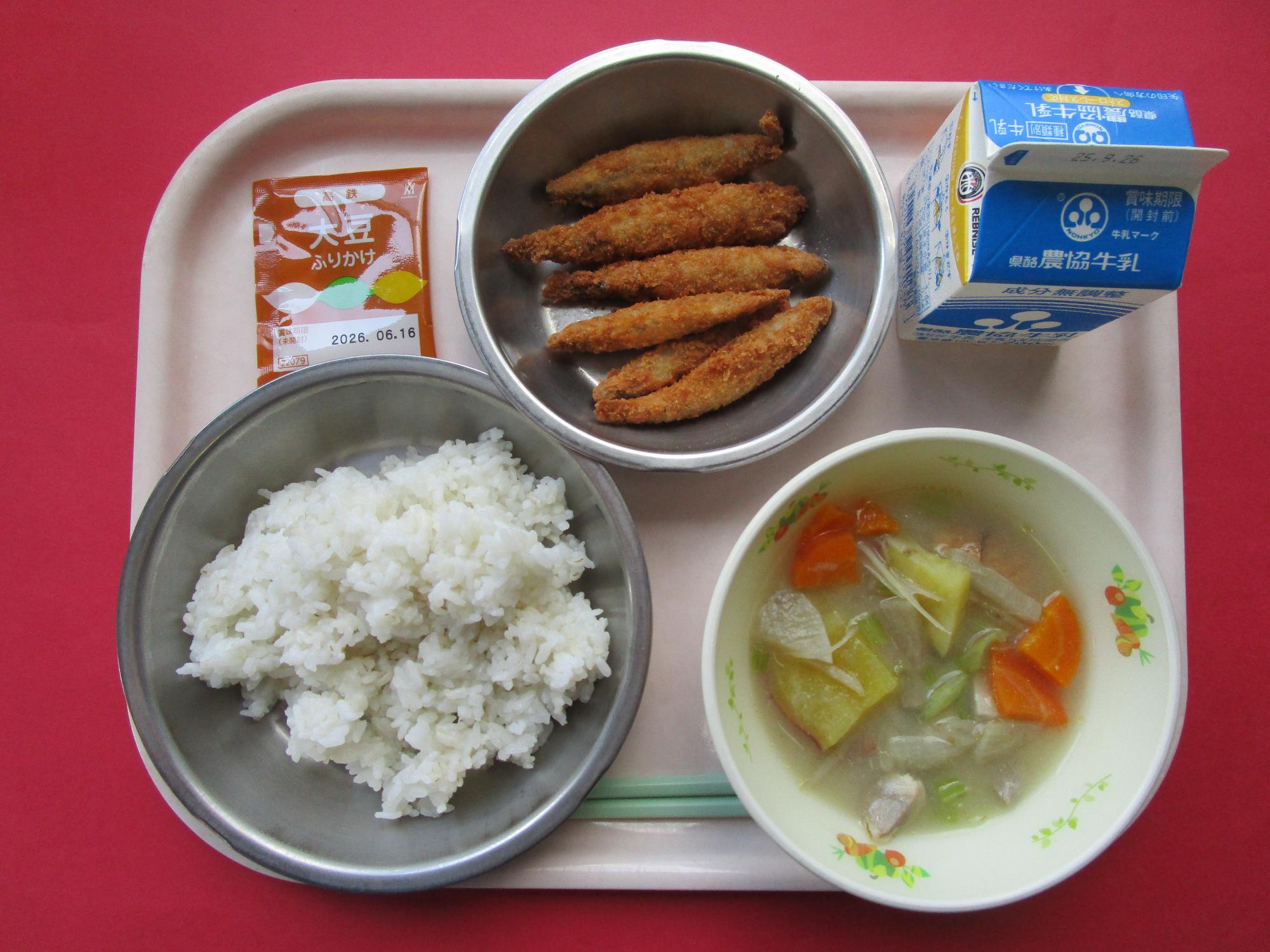 令和7年9月19日の給食画像A