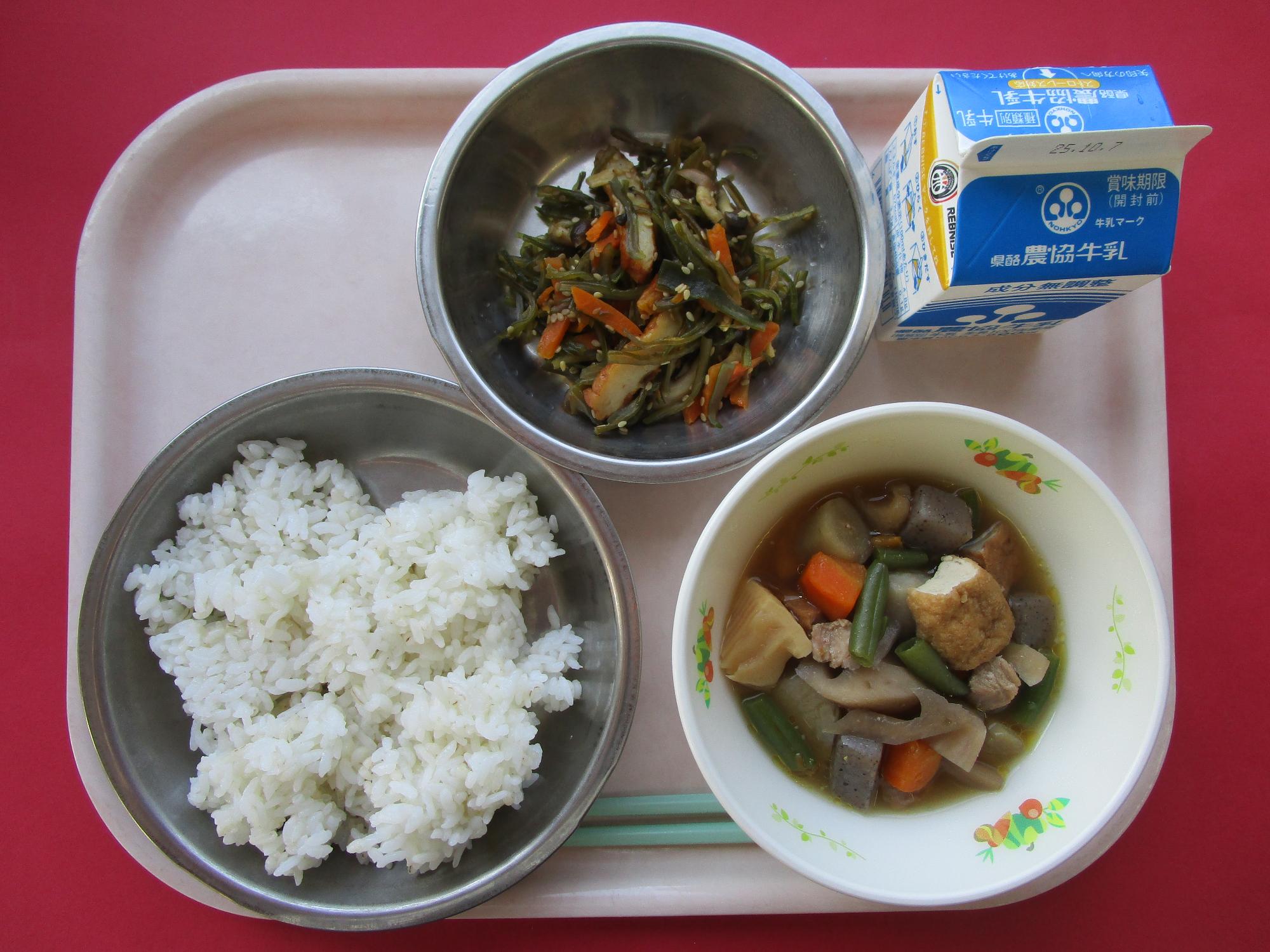 令和7年9月30日の給食画像A