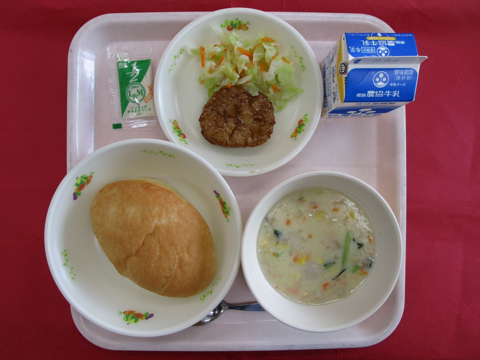 令和7年10月9日木曜日の給食画像