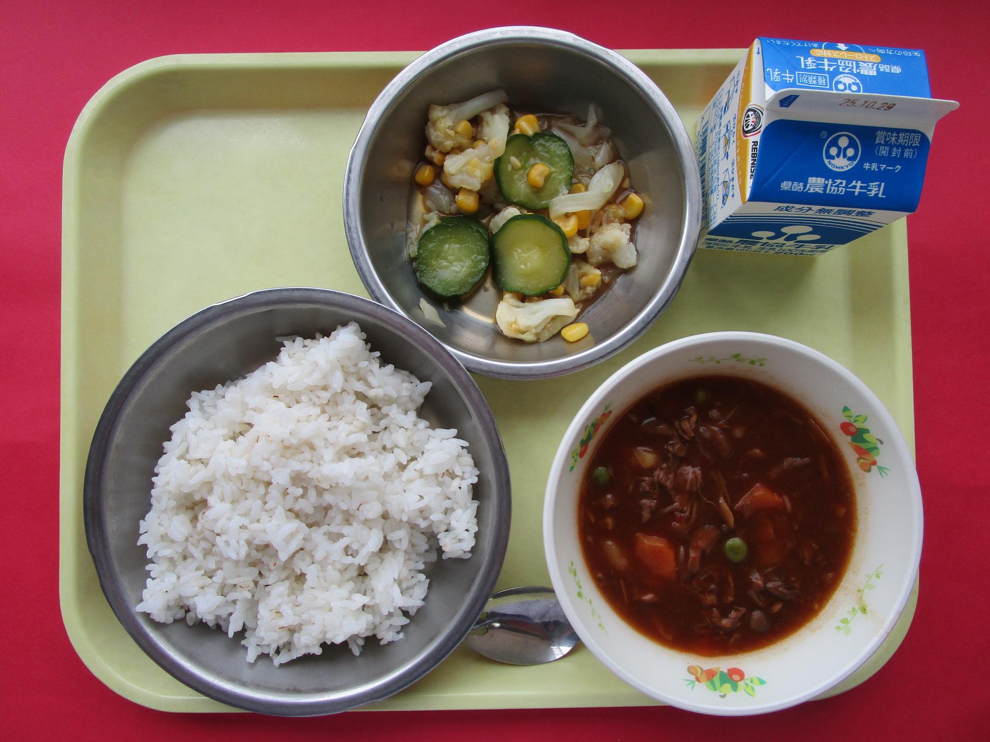 令和7年10月22日の給食画像B