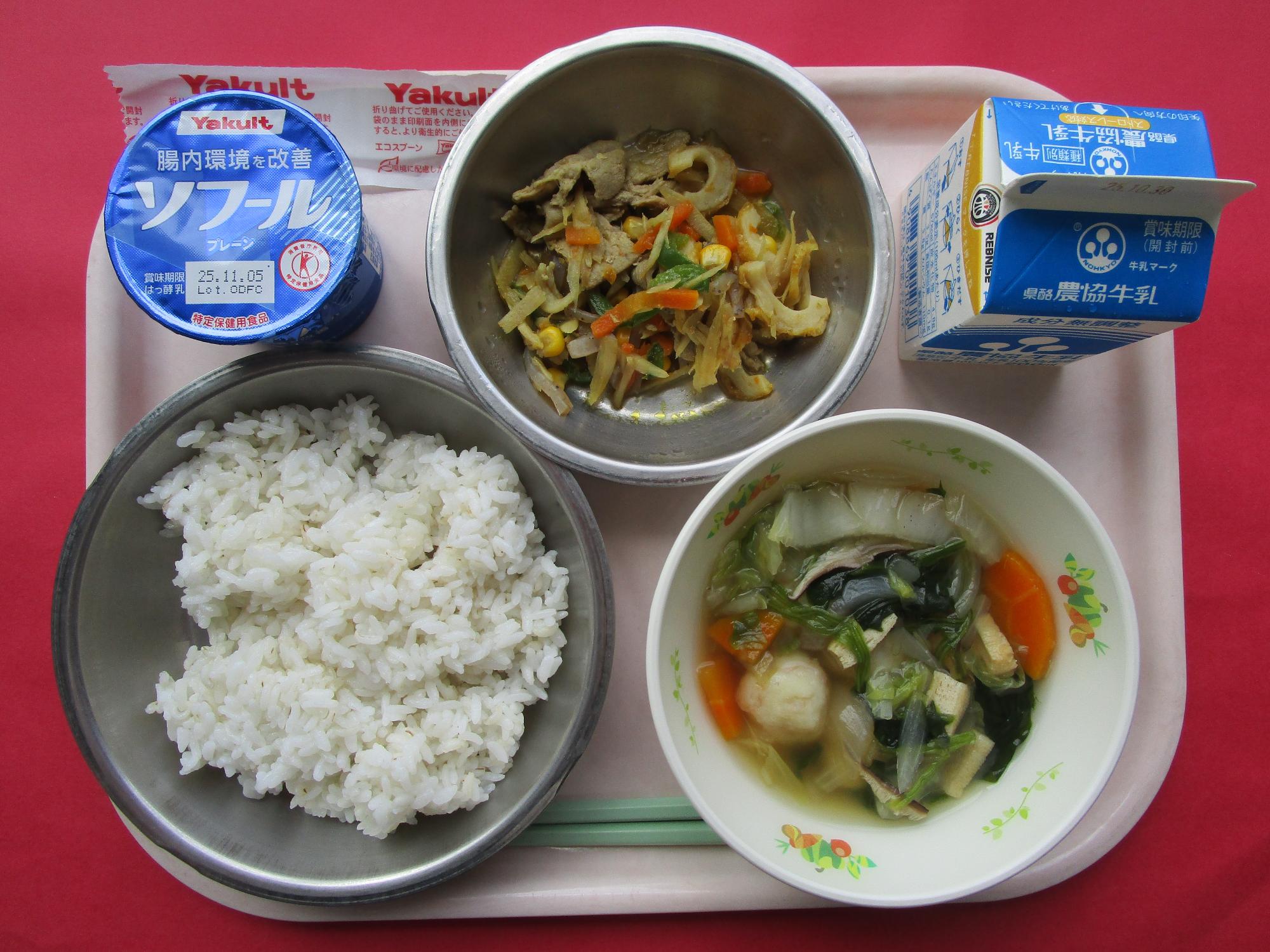 令和7年10月23日の給食画像A