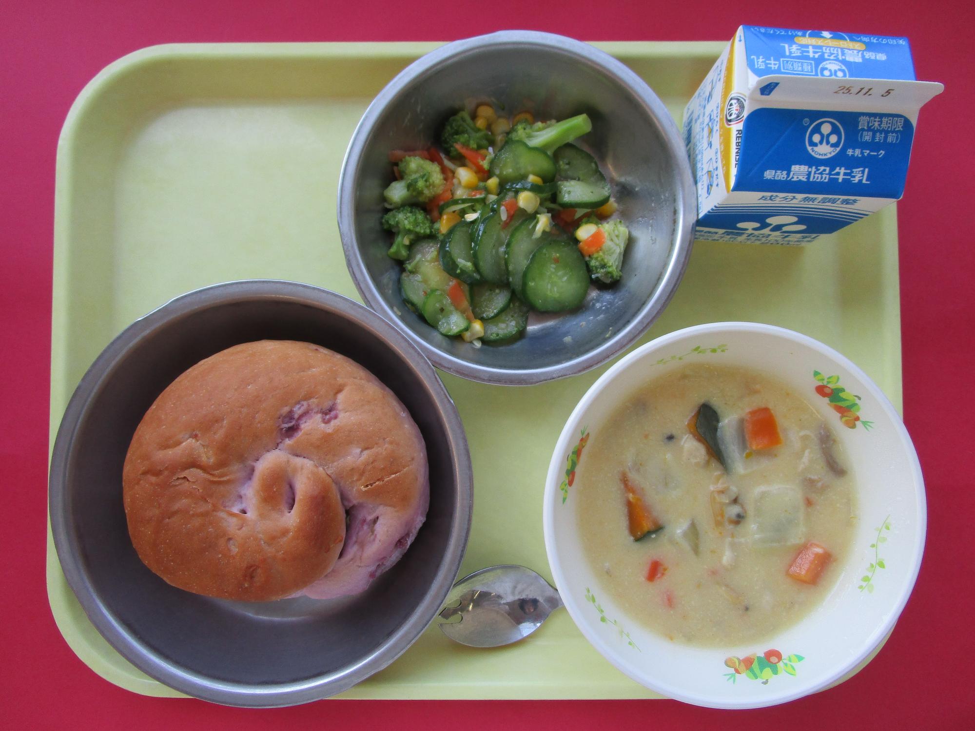 令和7年10月29日の給食画像B