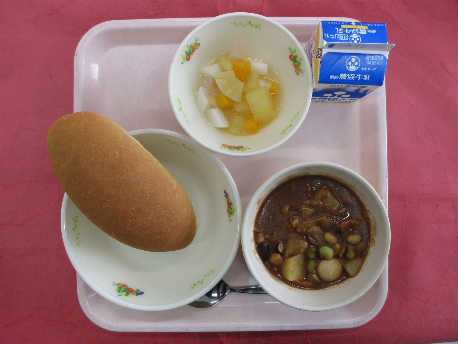 令和7年11月25日火曜日の給食画像