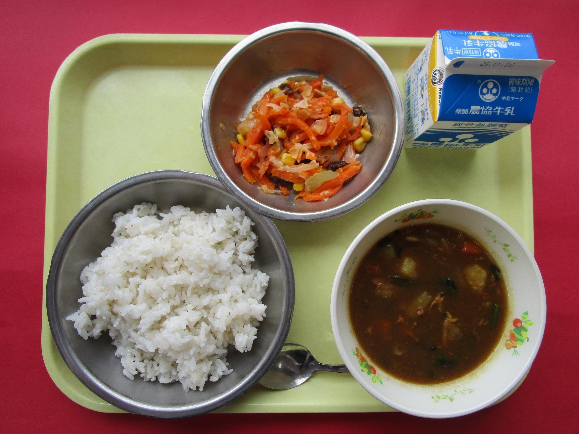 令和7年11月10日の給食画像B