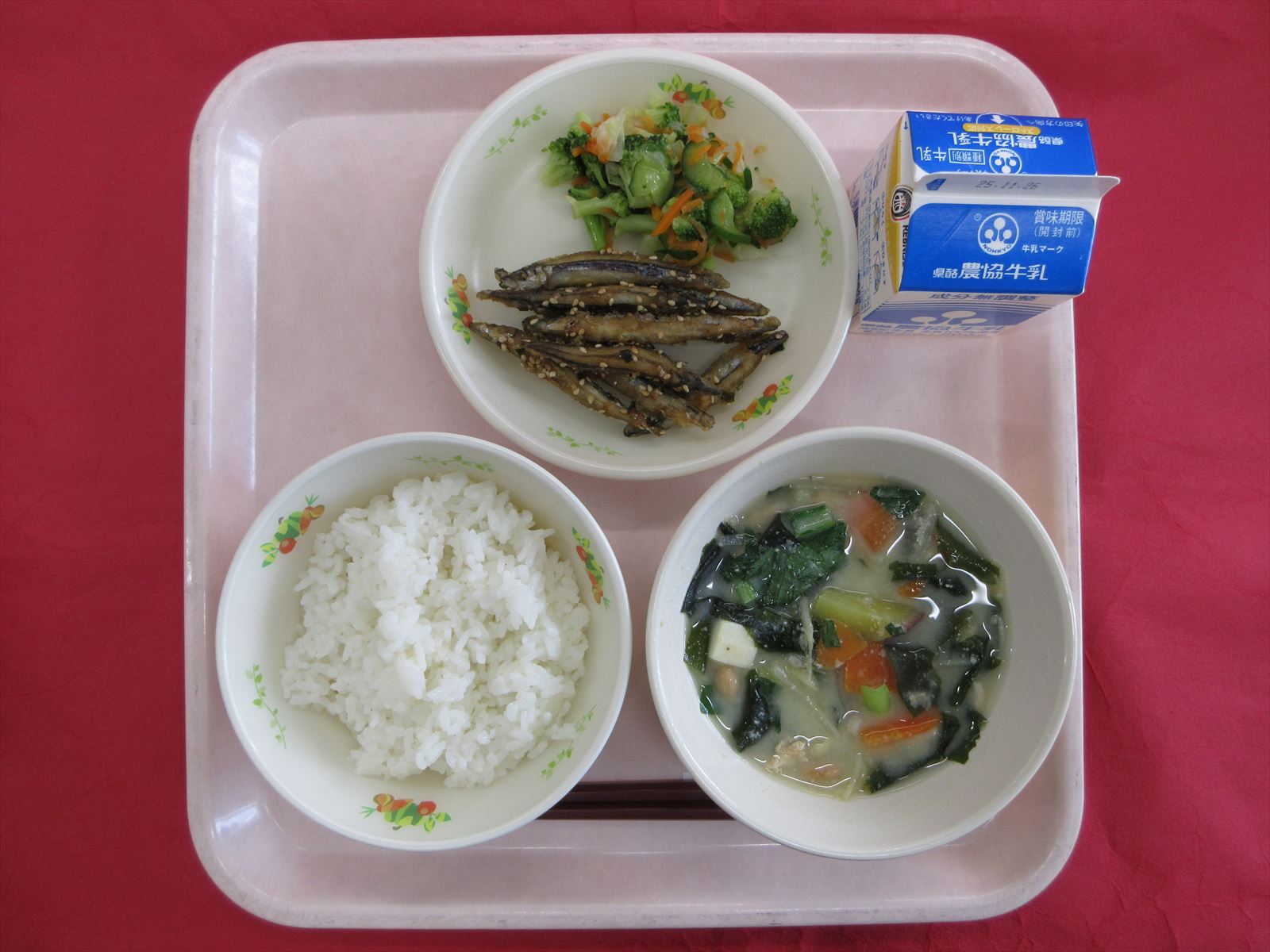 令和7年11月19日水曜日の給食画像