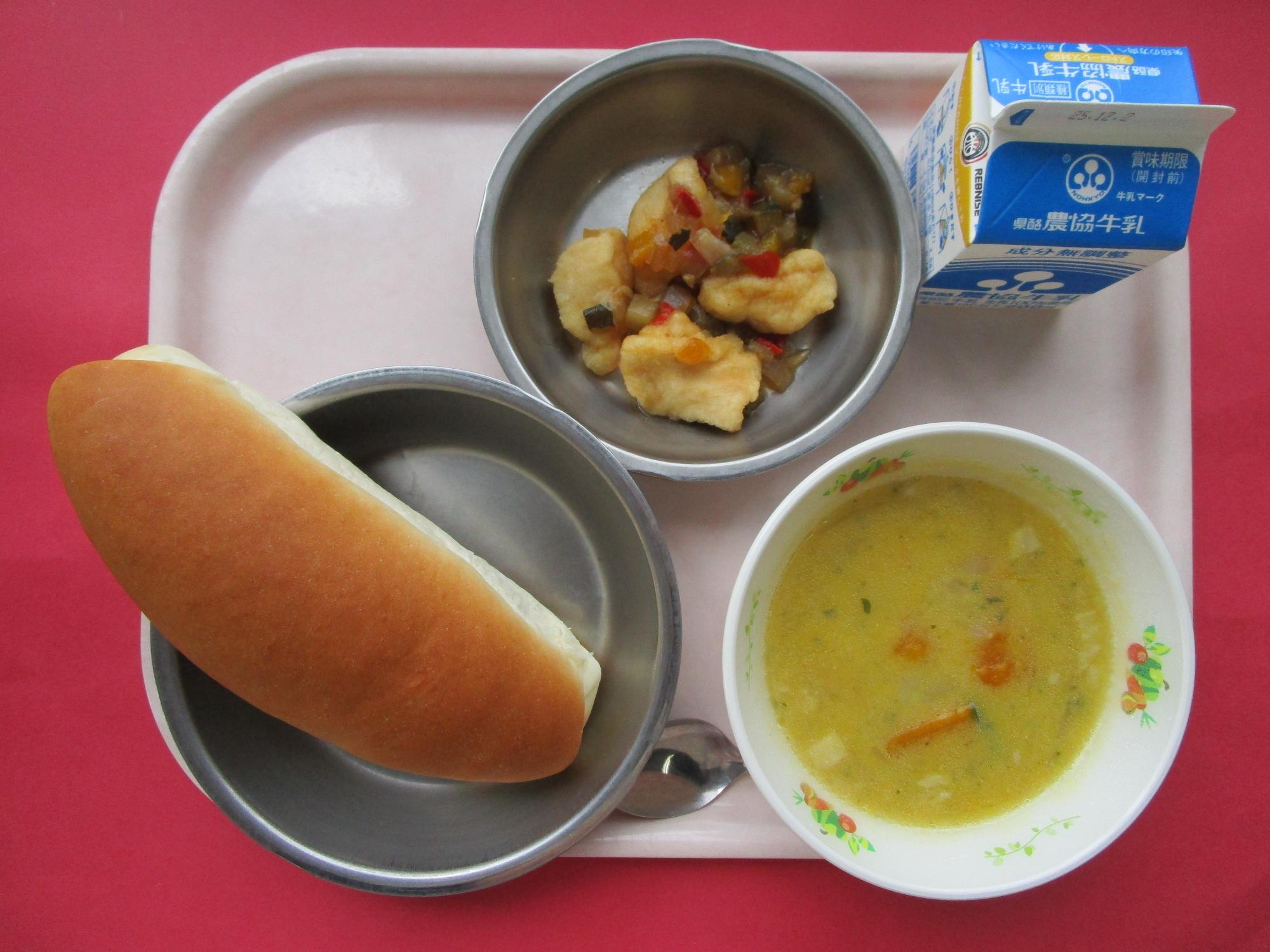 令和7年11月25日の給食画像A