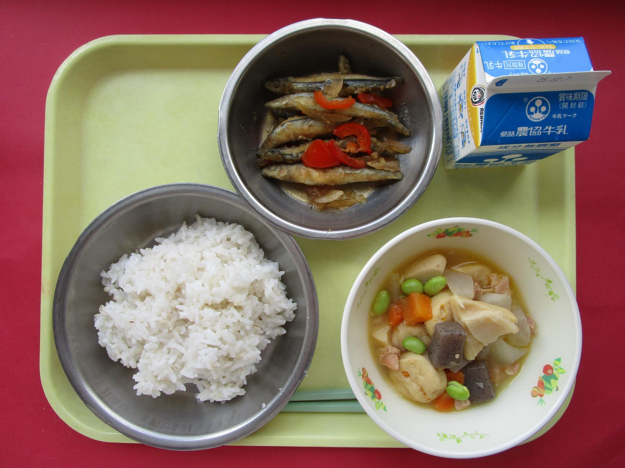 令和7年12月1日の給食画像B